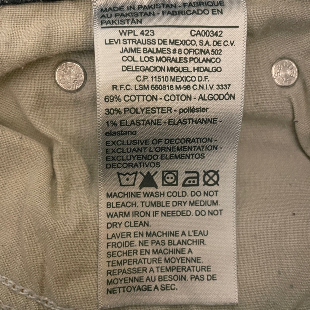 Levi’s Signature Classic Gold Slim Straight Jeans - Size W29 L30 - NWOT 🔥 🔥 - Picture 9 of 10